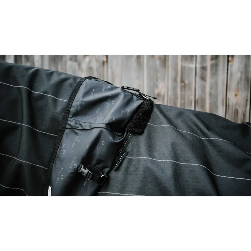 Rabatt | Hästhalsskydd Equithème Tyrex Lumin 600D 150g