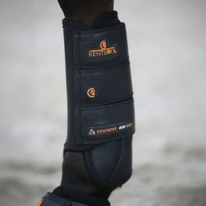 Benskydd Eventing Air Tech Front Svart | Väl omtyckt